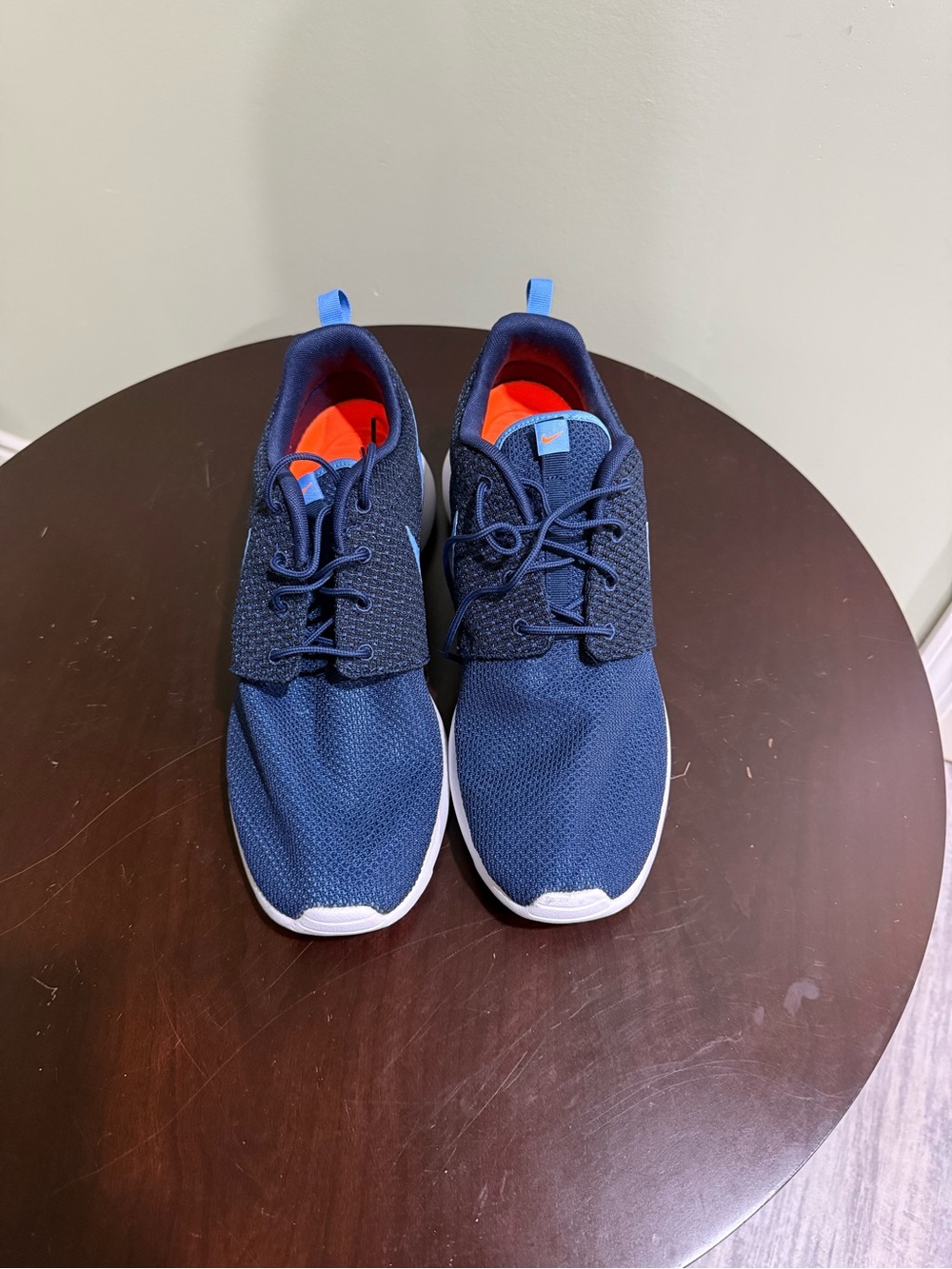 Nike Rosherun size 12, NWOB
